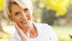 Mensen die er 20 jaar jonger uitzien dan hun leeftijd, vermijden deze 6 gewoonten